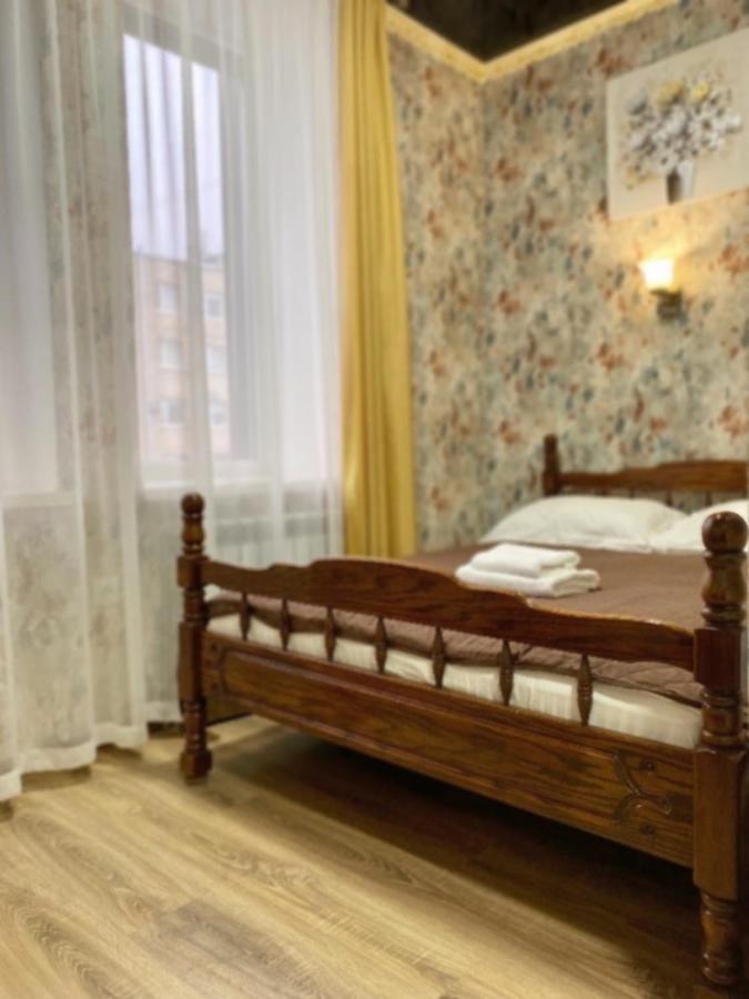 Hotel Royal Poltava Kültér fotó